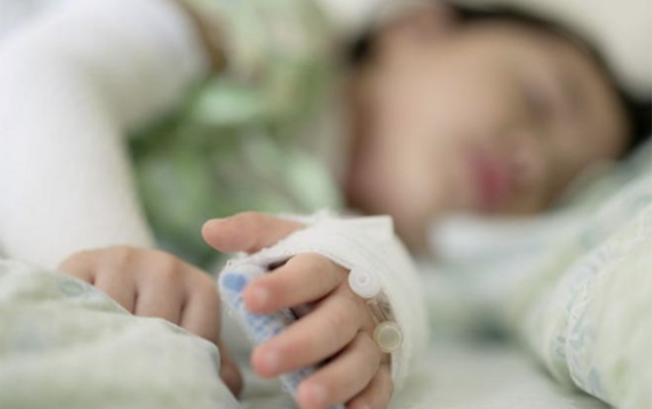 5 yaşlı uşaq qıcolmadan öldü