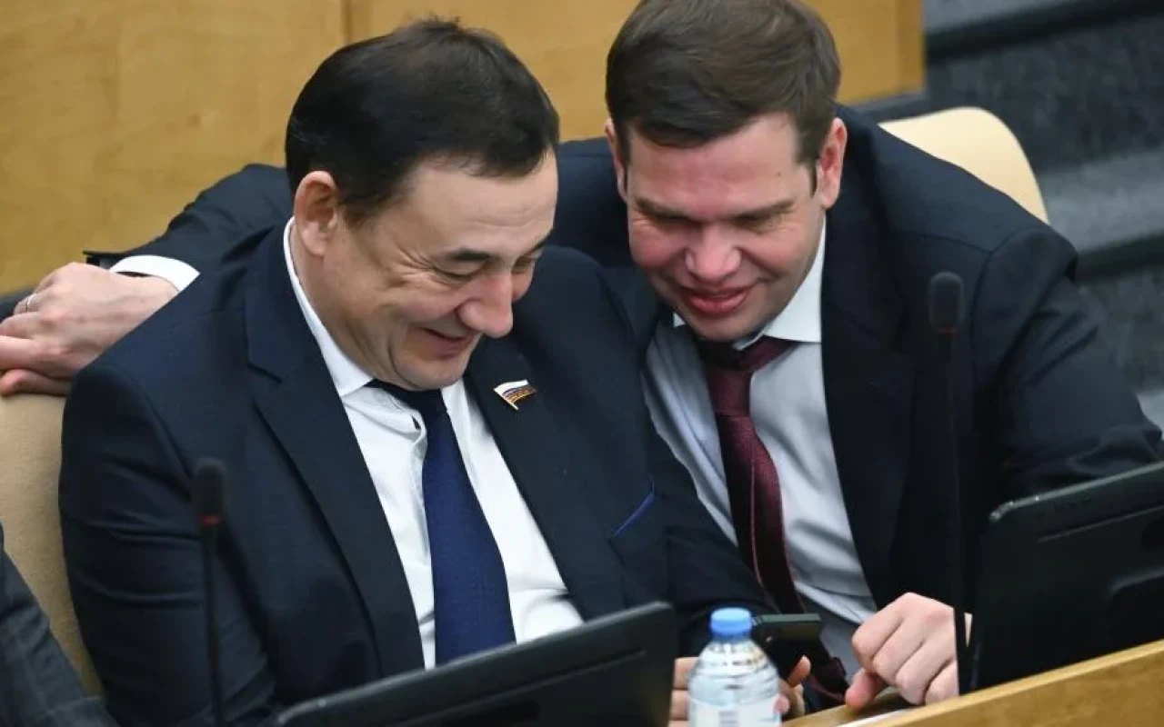 Deputatın övladları həbs olundu