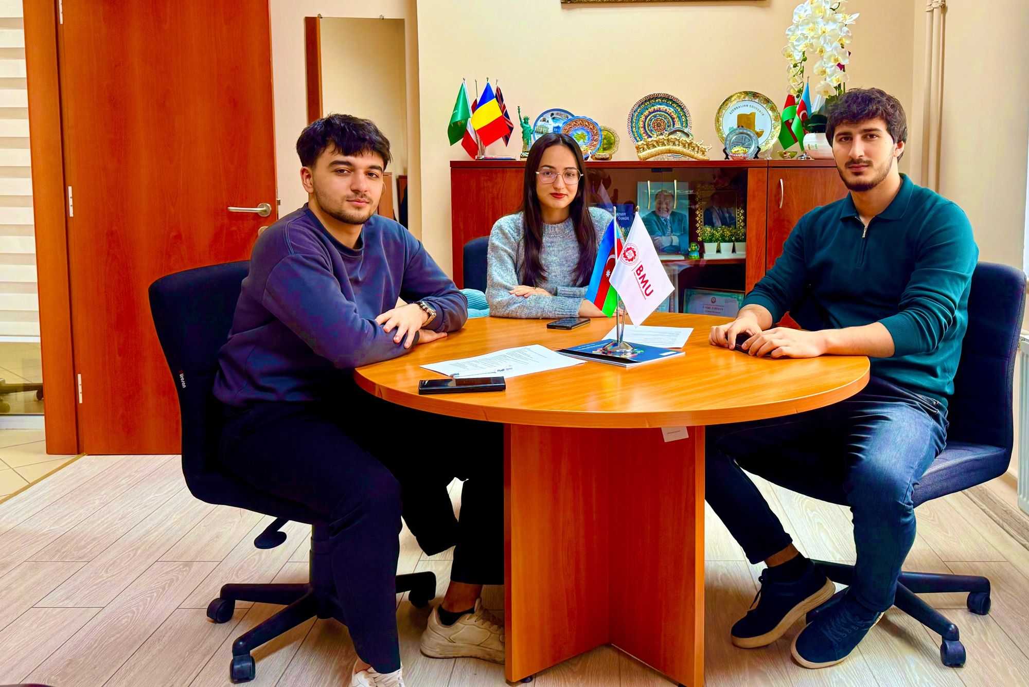 BMU-nun ikili diplom proqramı tələbələri Çində