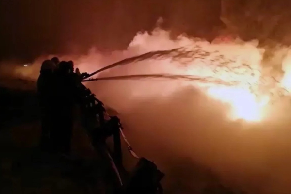 Türkiyədə neft emalı zavodunda partlayış