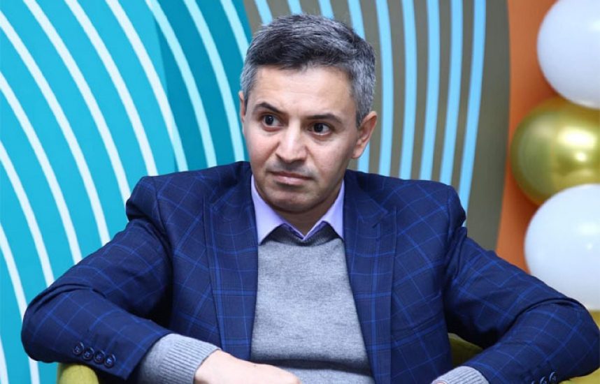 Elza xanım hamıdan əvvəl mənim ağzımı &ldquo;tikdi" - Aqşin Yenisey