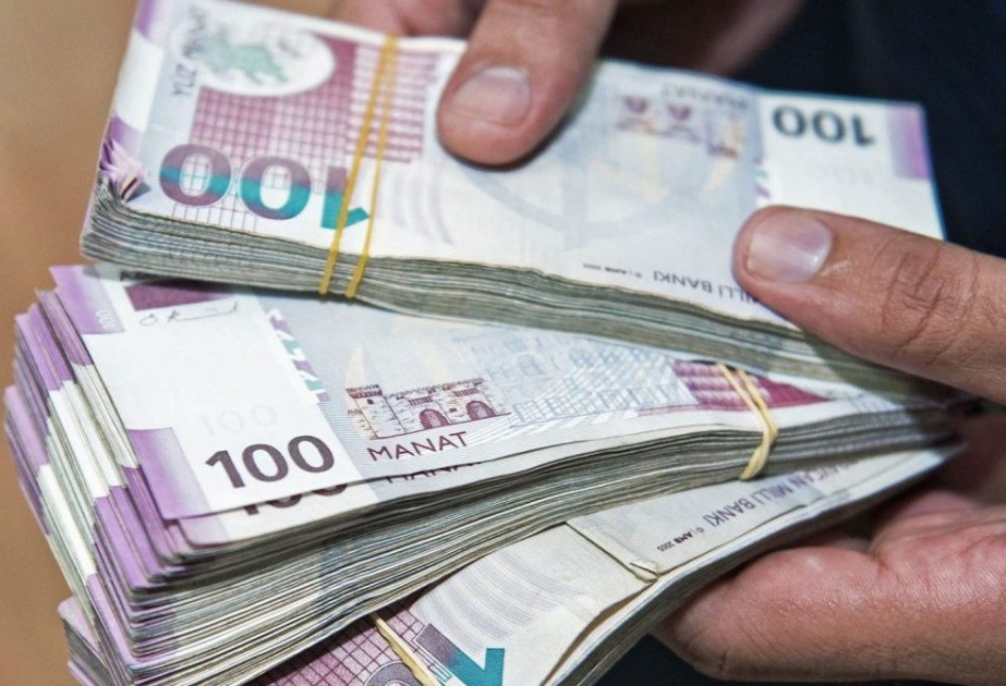 İşə düzəltmək adı ilə qohumlarını aldatdı - 20 min manatlıq dələduzluq