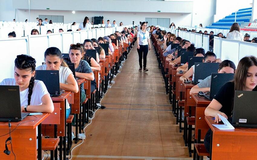 Atestasiyadan keçə bilməyən 20 müəllim işə bərpa olundu