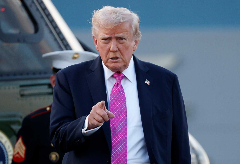 Tramp yenidən Xameneini hədələdi