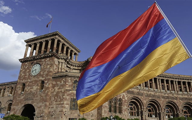 Ermənistan müxalifəti dalaşdı - pulu bölüşdürə bilməyiblər