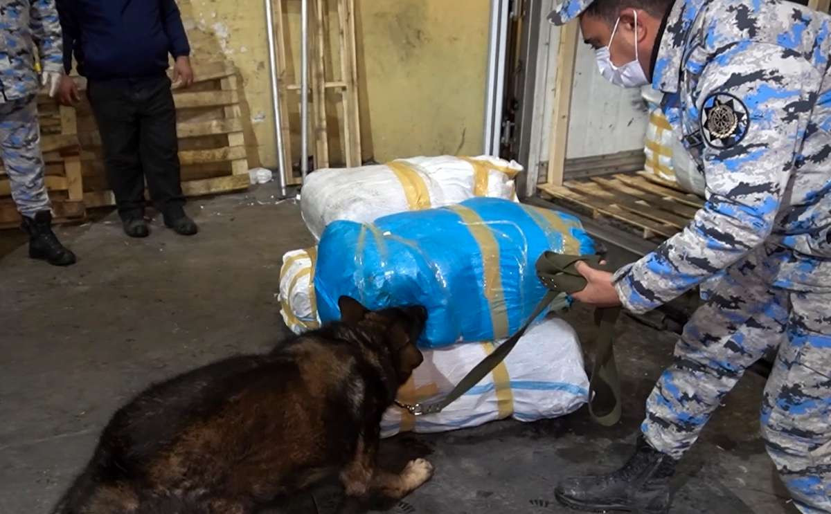 İrandan Rusiyaya gedən maşınında 51 kq marixuana aşkarlandı