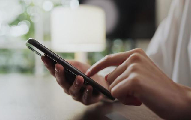 Azərbaycana idxal olunan mobil telefonların maya dəyəri artıb