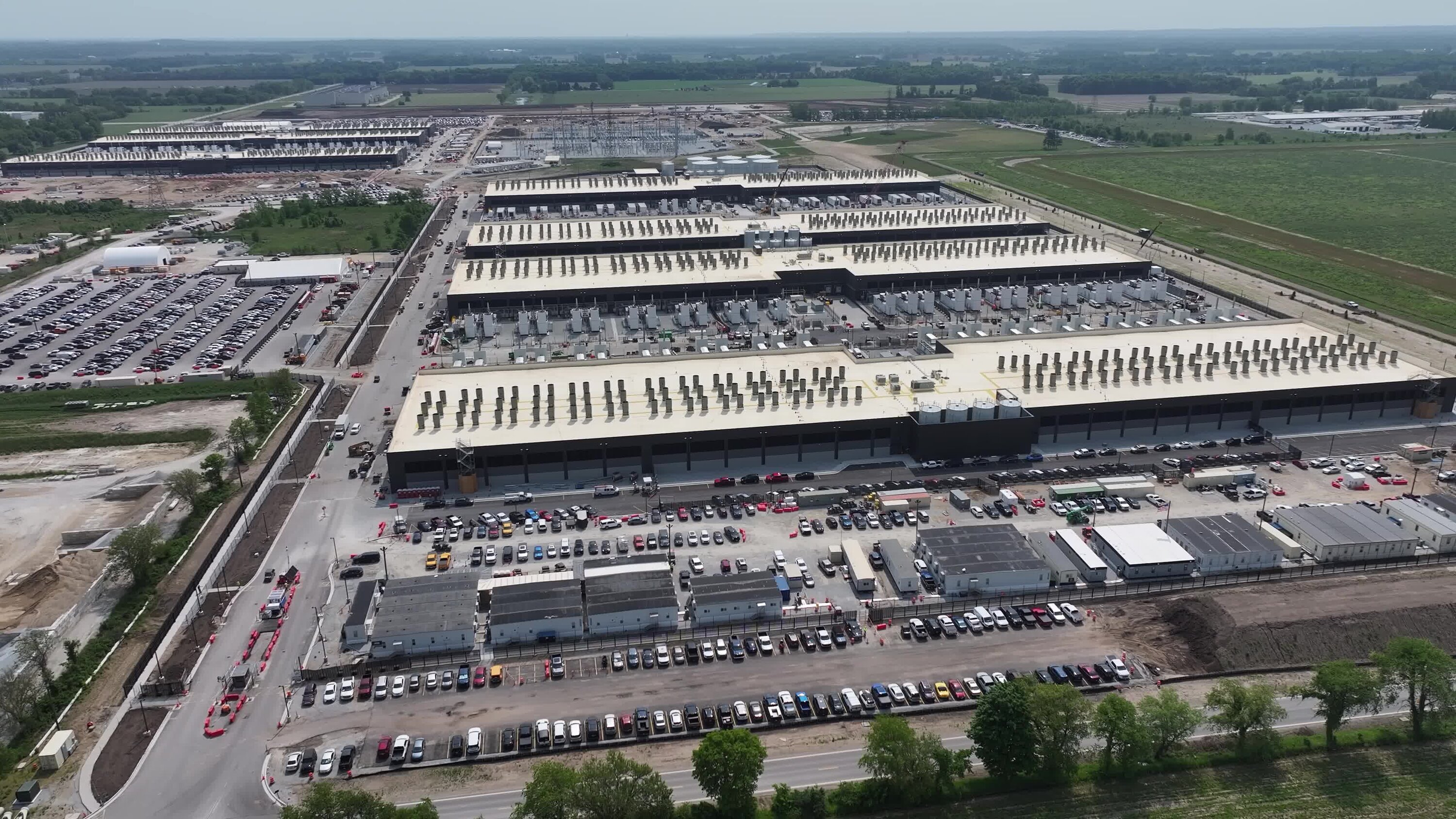 ABŞ-də&nbsp;nəhəng süni intellekt infrastrukturu: Amazon milyardlıq data mərkəzi qurur