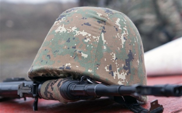 Ermənistanda əsgər vəhşicəsinə döyülüb