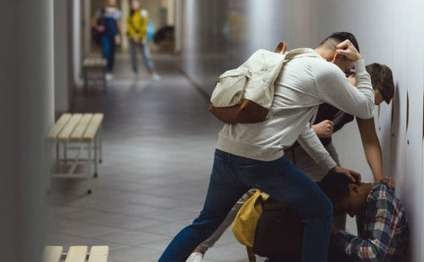 Fransada gənclər arasında zorakılıq artır