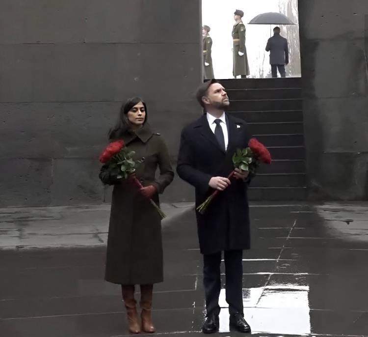 Vens &ldquo;erməni soyqırımı&rdquo; barədə&nbsp;paylaşımını sildi - FOTO