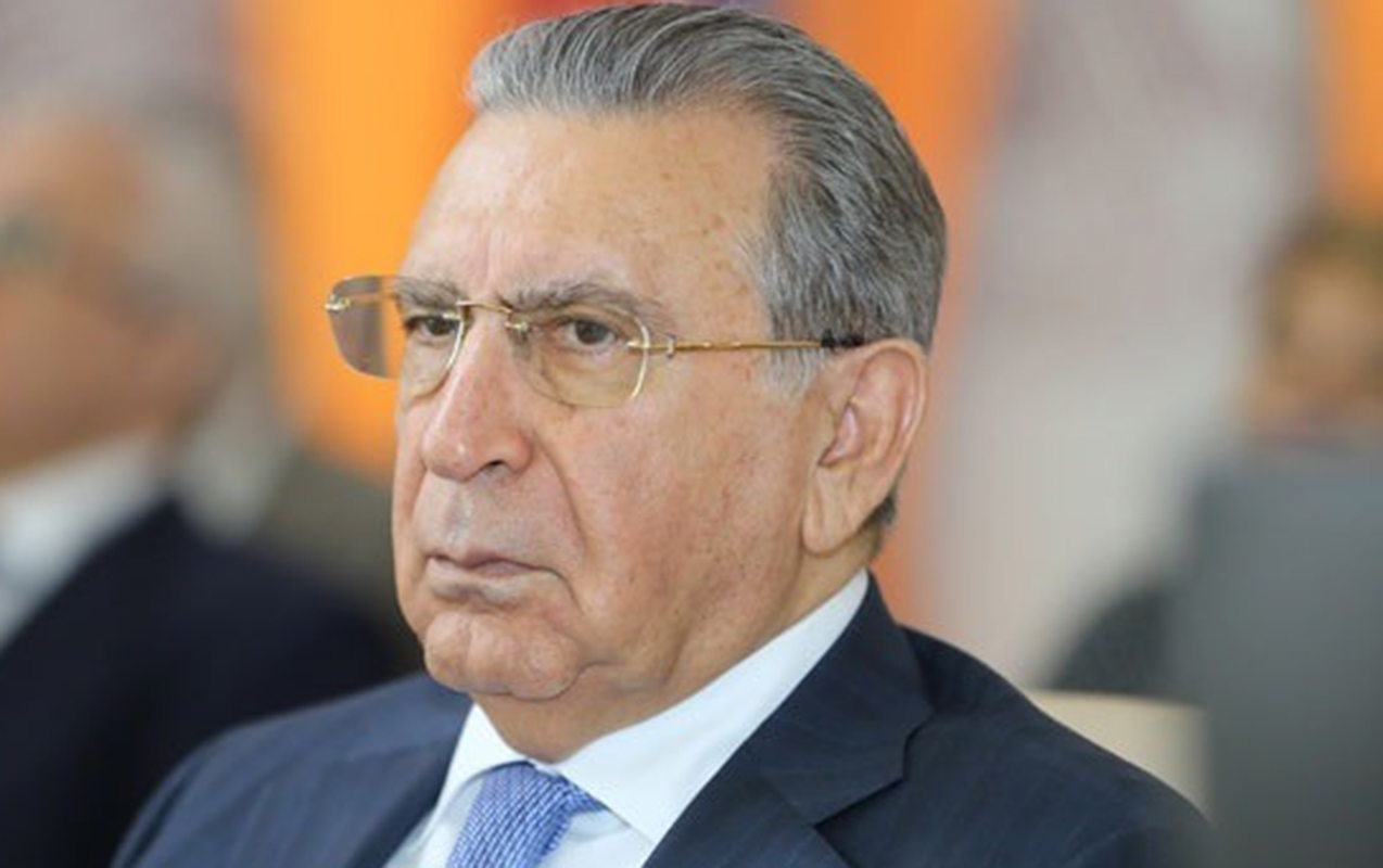 Ramiz Mehdiyev&nbsp;17 milyon manat ələ keçirib