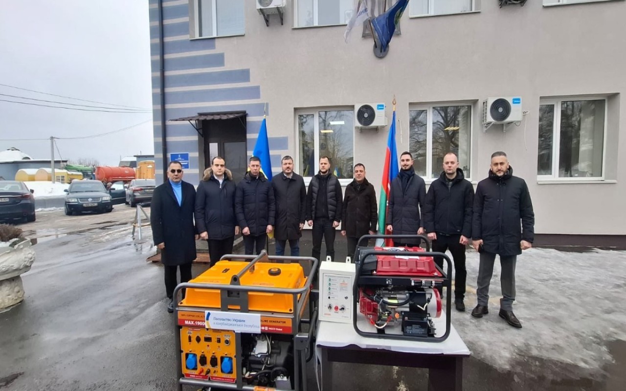 Azərbaycandan Ukraynaya generatorlar göndərildi&nbsp;- FOTO