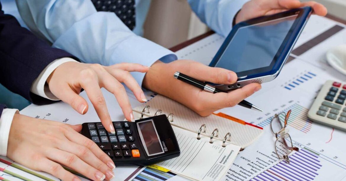 Deputat vətəndaşları bələdiyyə vergisini ödəməyə çağırdı