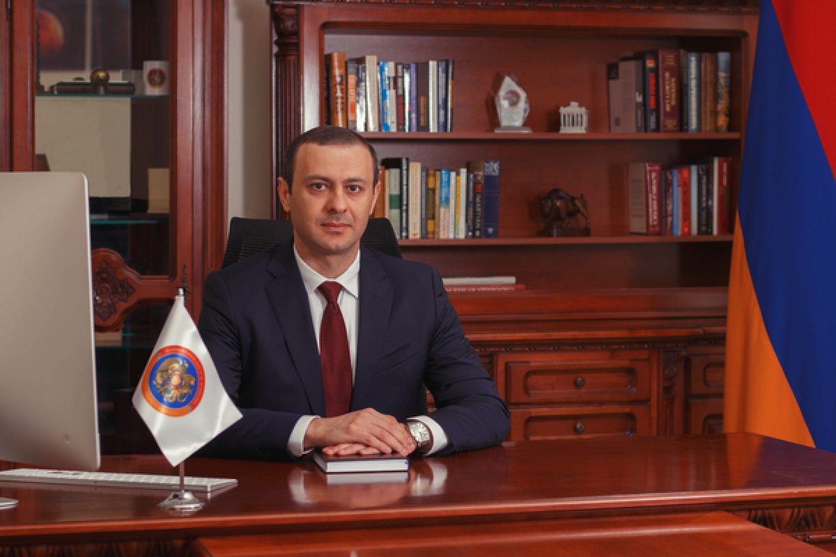 Ermənistan Avropa müşahidəçilərinin&nbsp;sərhəddə qalmasını istəyir