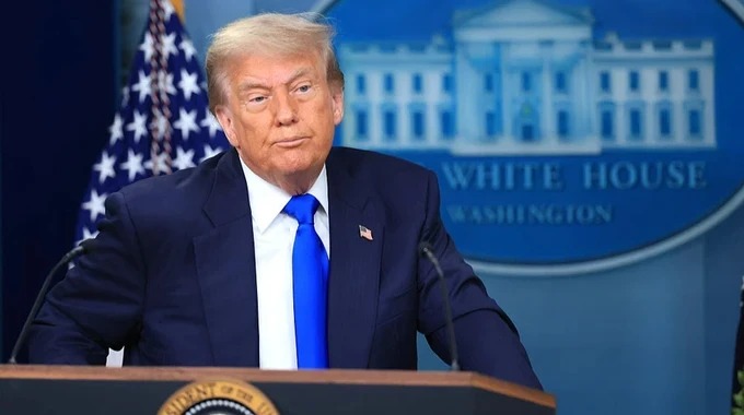 Tramp Venesuelaya səfər planlaşdırır