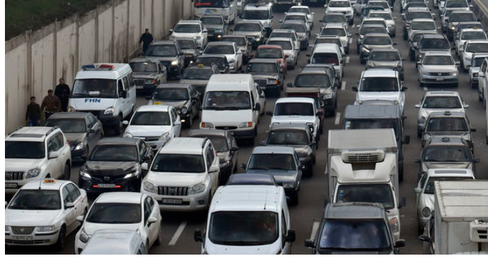 Hazırda tıxac olan 12 küçə - SİYAHI