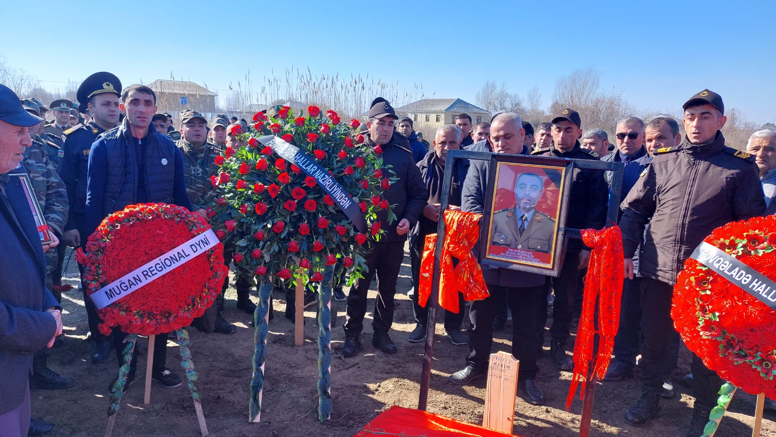 Həlak olan FHN əməkdaşı dəfn edildi - FOTO