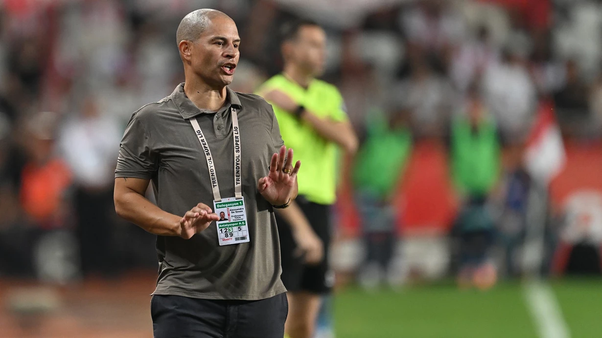 Alex de Souzaın yeni komandası bəlli olub