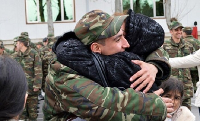 Əsgər valideynlərinə şad xəbər! -&nbsp; Prezident sərəncam imzaladı