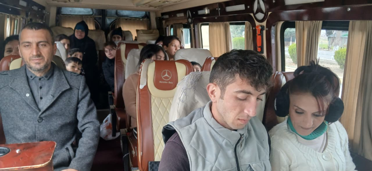 Ağdərənin 4 kəndinə 63 ailə yola salındı