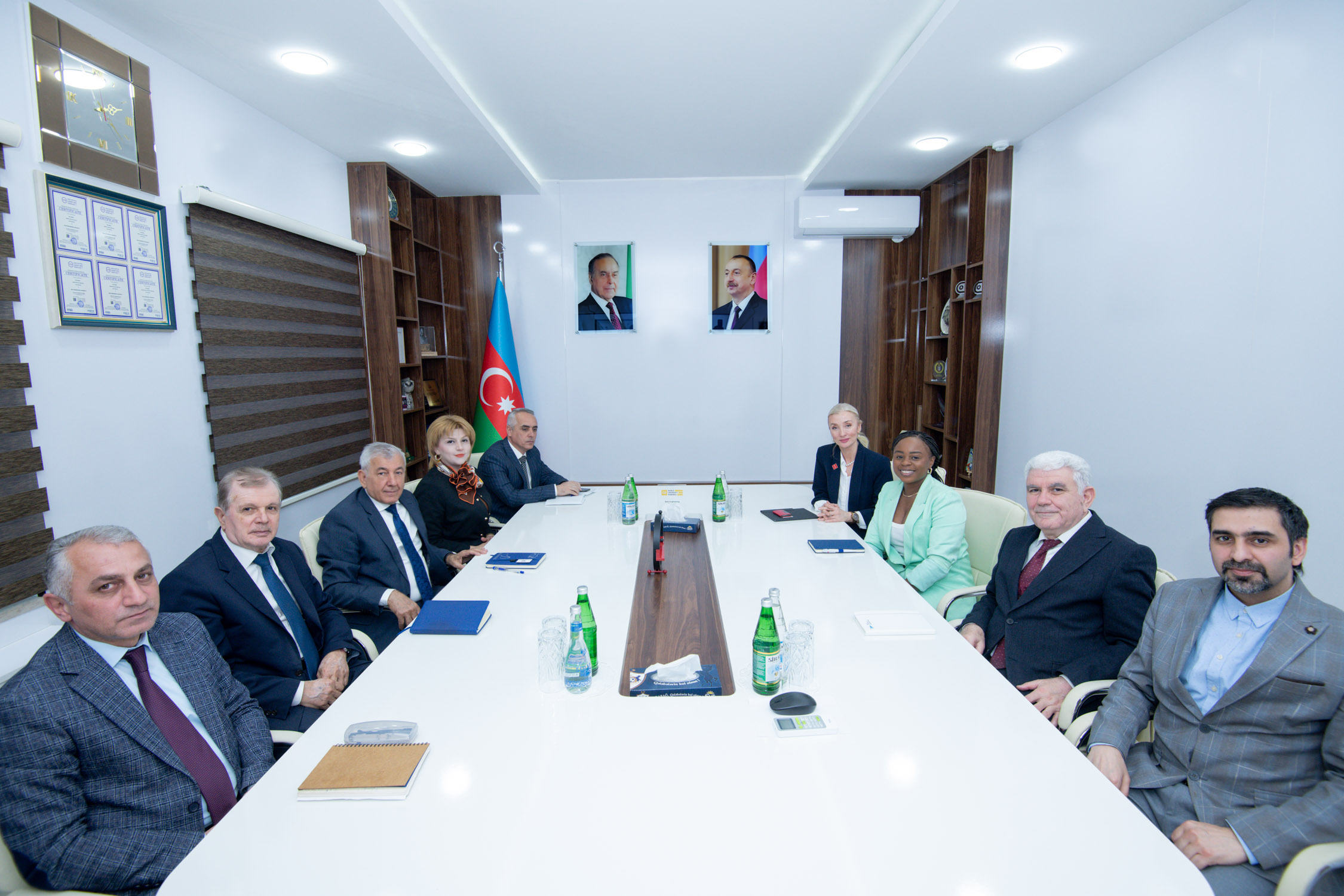 BMU-dan daha bir uğur - rektordan tələbələrə karyera VƏDİ