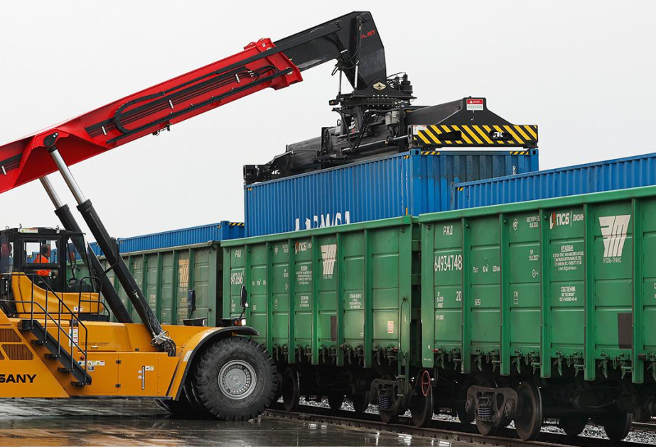 Azərbaycan Bəndər-Abbas limanına çıxış əldə edəcək