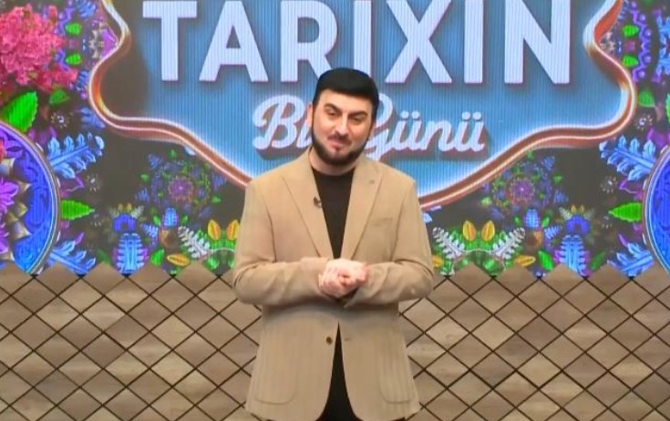 Tolik efirdə tamaşaçılarla vidalaşdı