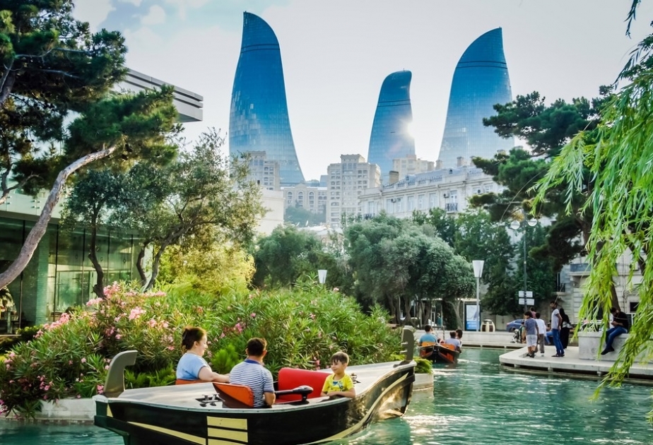 Azərbaycanda turistlərin xərcləri 74% artıb&nbsp;