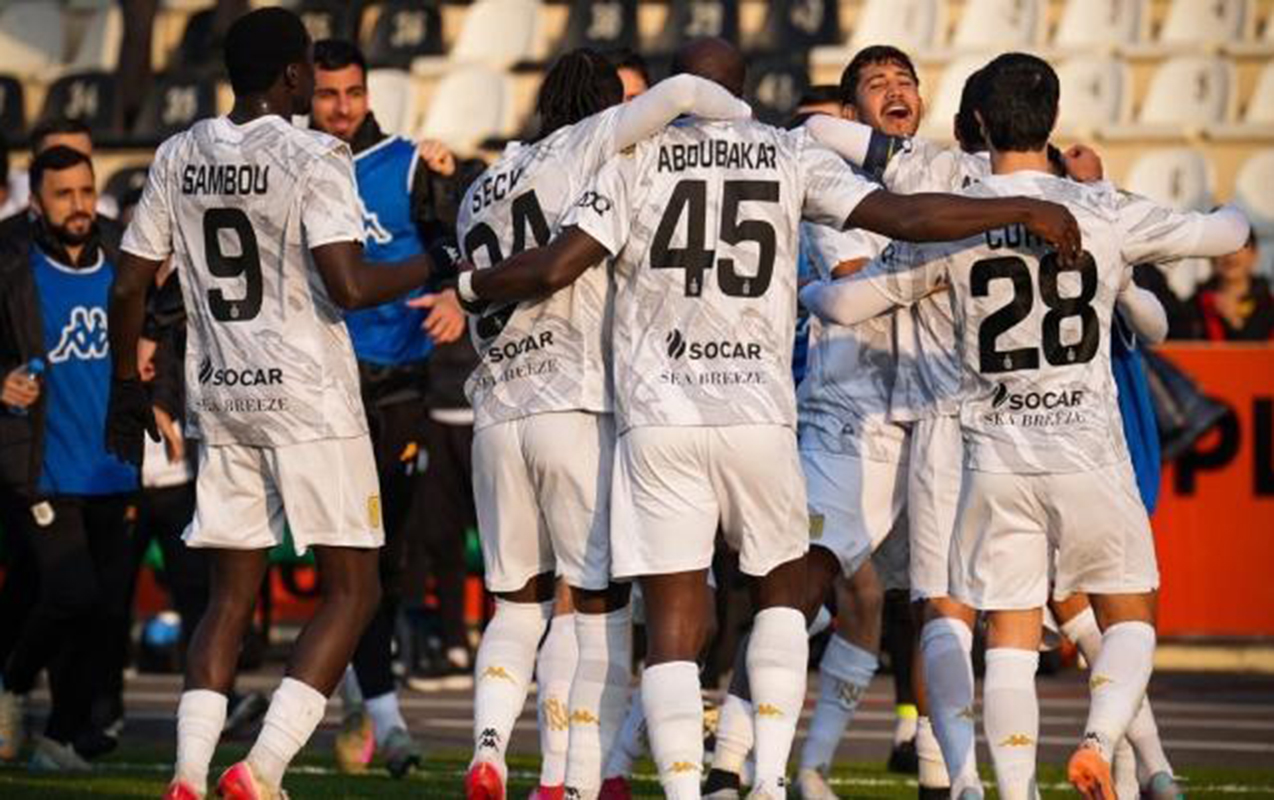 &ldquo;Şamaxı&rdquo; &ldquo;Neftçi&rdquo;yə, &ldquo;Qəbələ&rdquo; &ldquo;Karvan-Yevlax&rdquo;a qarşı