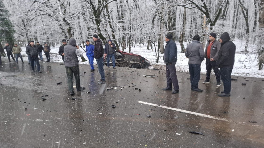 İsmayıllı-Qəbələ yolunda zəncirvari qəza - 2 ölü, 6 yaralı