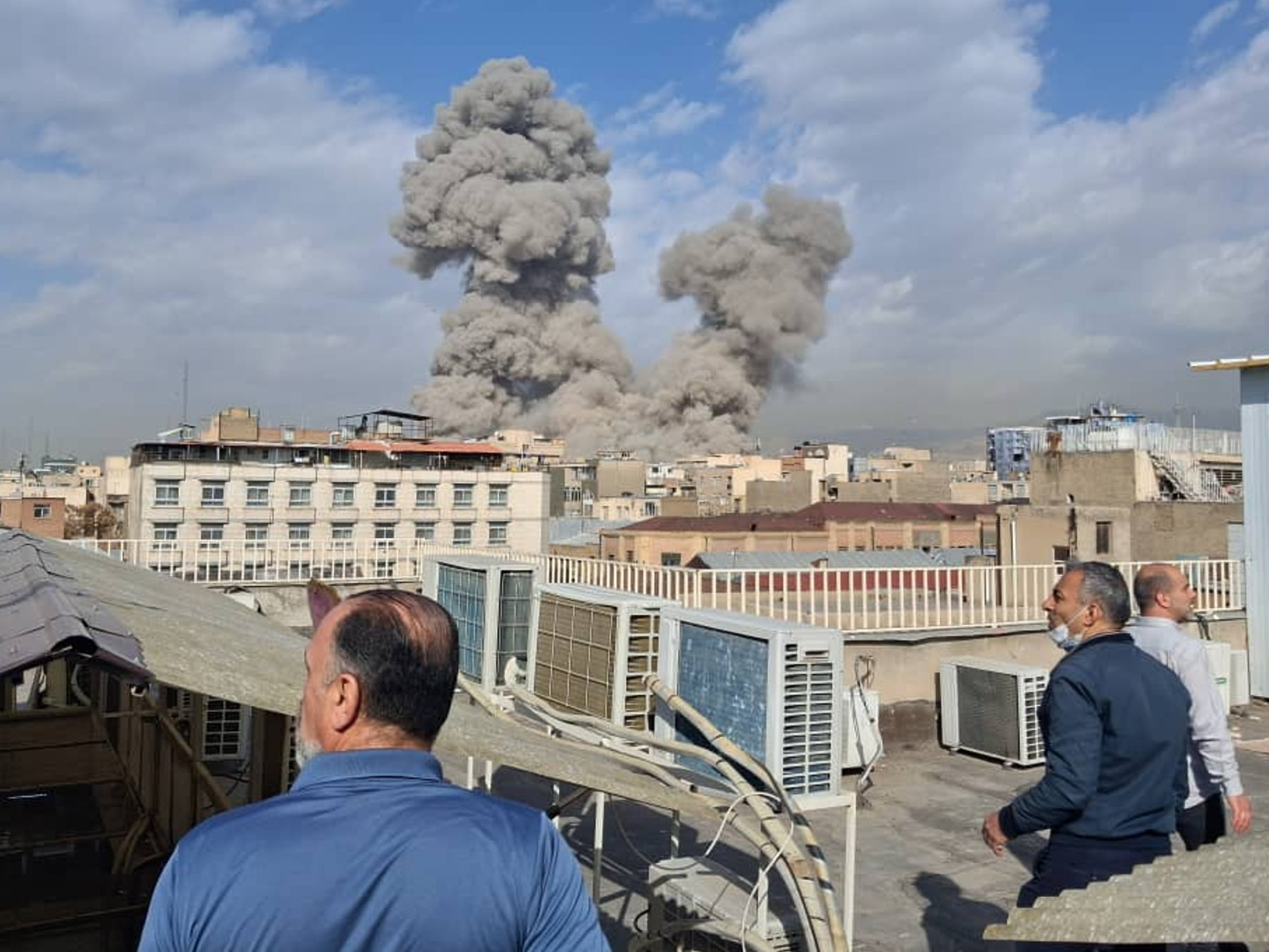 İran ərəb ölkəsini bombaladı - ölən var