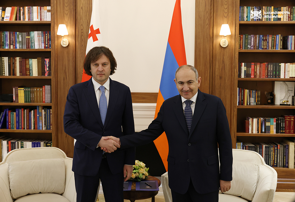 Paşinyan bu gün Gürcüstana gedir