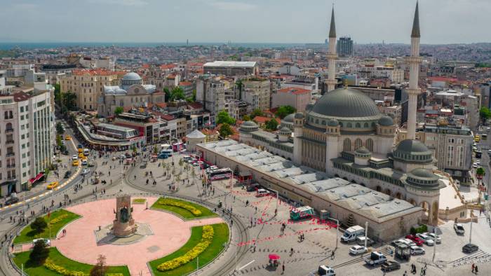 İstanbulun ürəyi Taksimdə döyünür