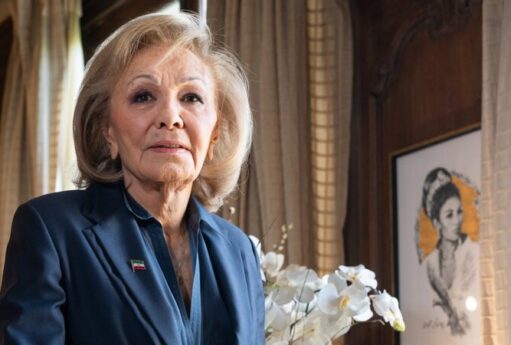 Fərəh Pəhləvidən Xamenei AÇIQLAMASI