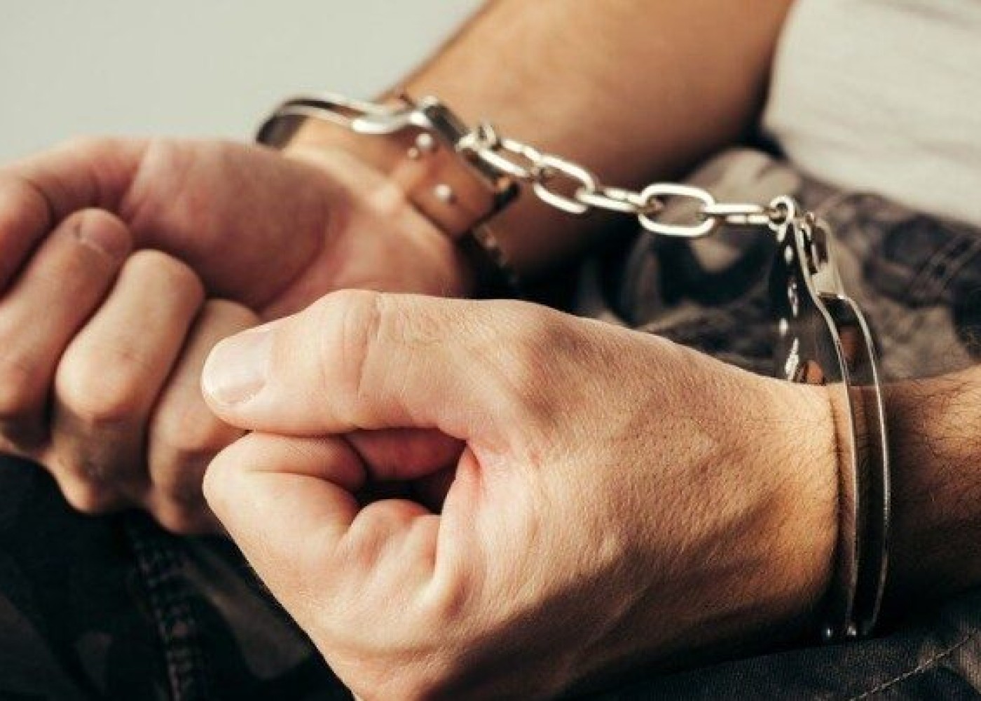 Özünü bank işçisi kimi təqdim edib 13 min manat oğurlayan şəxs saxlanıldı