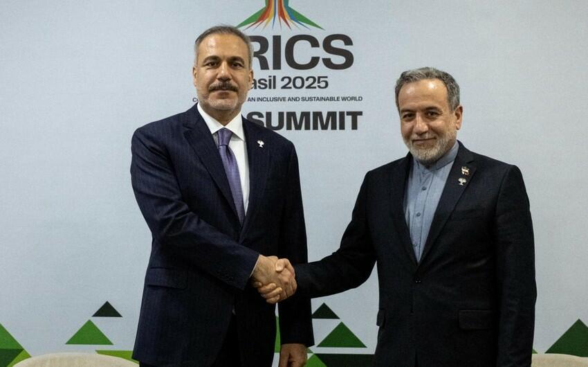 Hakan Fidan Abbas Əraqçıyə ETİRAZ ETDİ