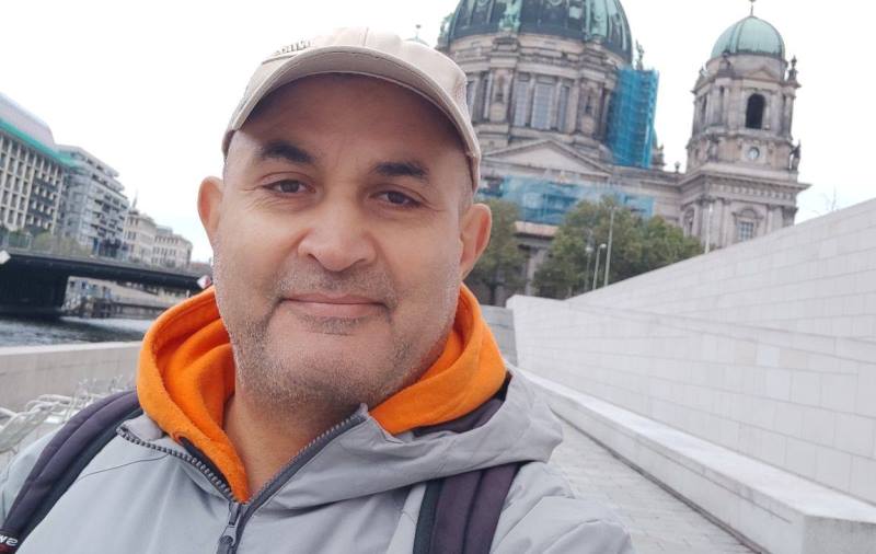 Azərbaycanlı jurnalist xaricdə vəfat edib