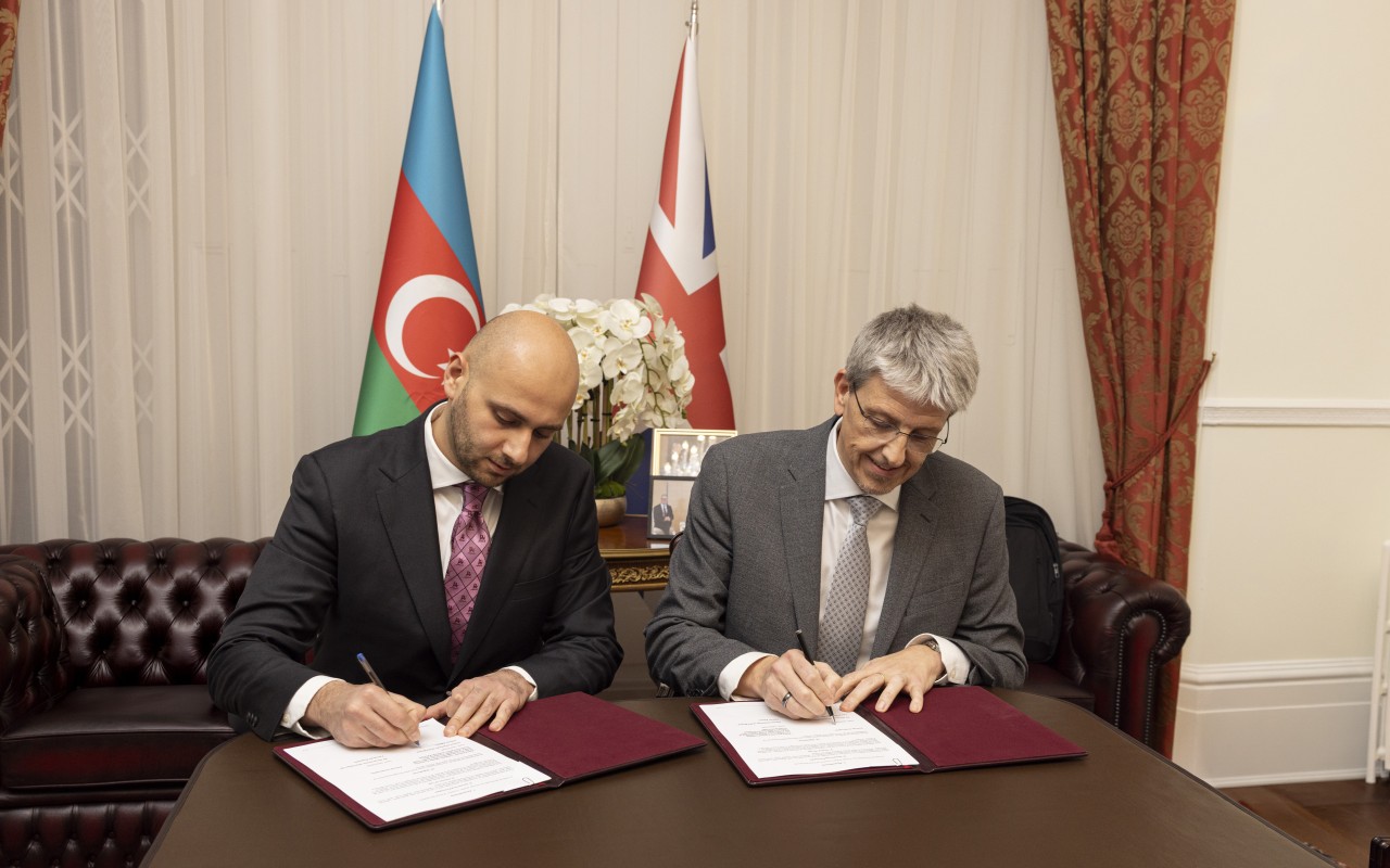 Memorandum signed between &ldquo;Entrust&rdquo; and &ldquo;AzInTelecom&rdquo; - PHOTO