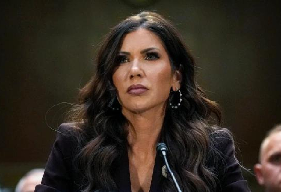 Tramp onu işdən çıxardı