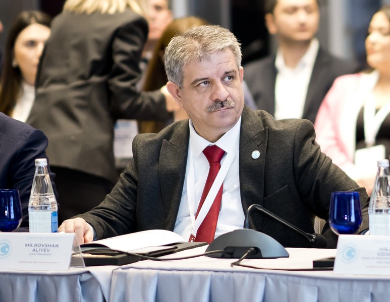 Rövşən Əliyev - 60 - Alicənablığın və dostluğun yaşı yoxdur