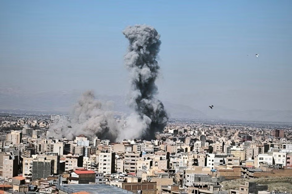 İsfahan vuruldu -&nbsp;11 nəfər öldü