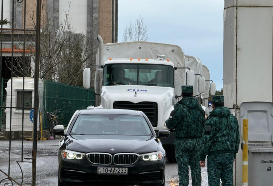İran'a gönderilen insani yardım Astara sınırına ulaştı - FOTO