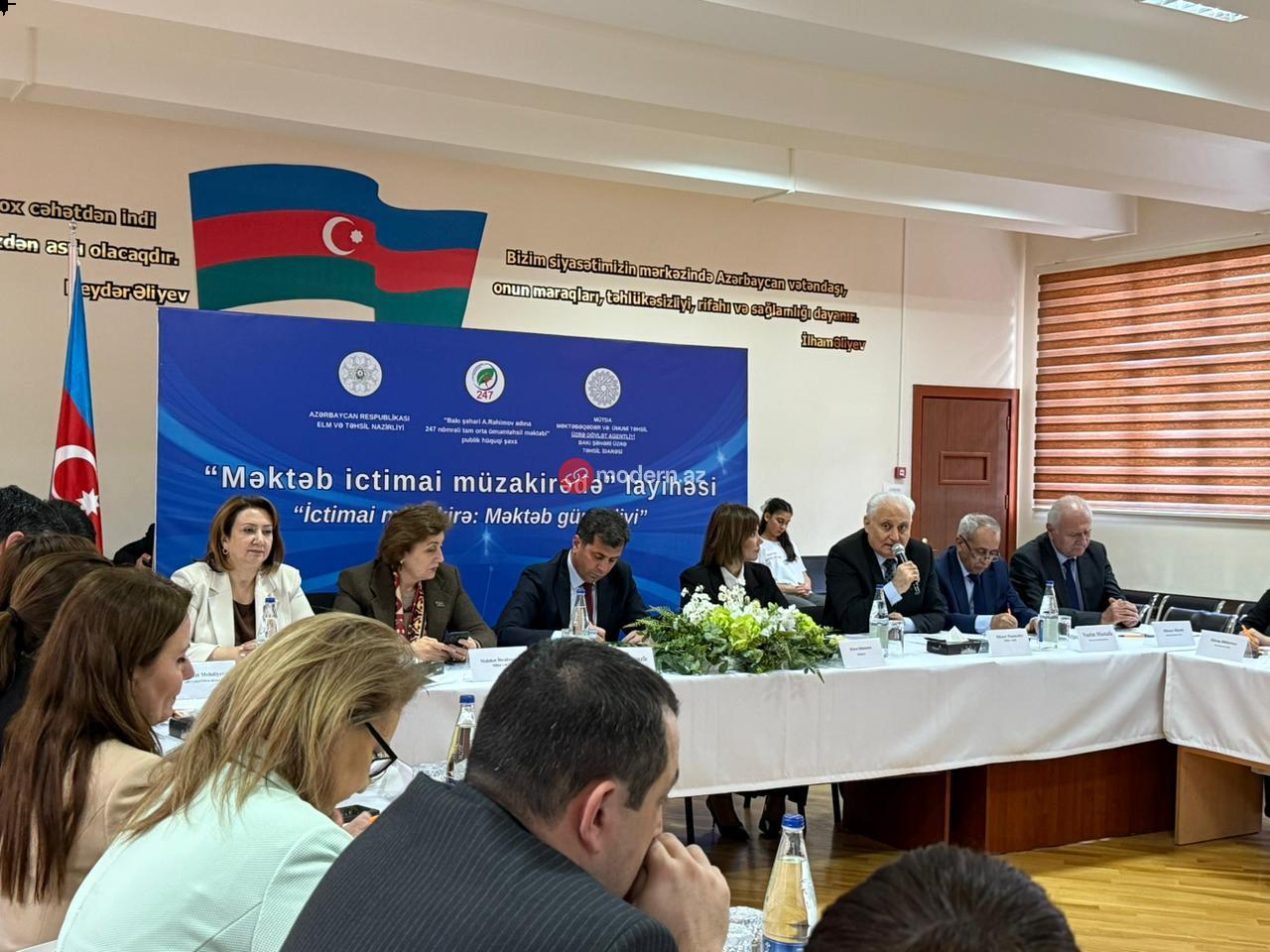 İbtidai siniflərdə tədris mütləq Azərbaycan dilində olmalıdır - MÖVQE