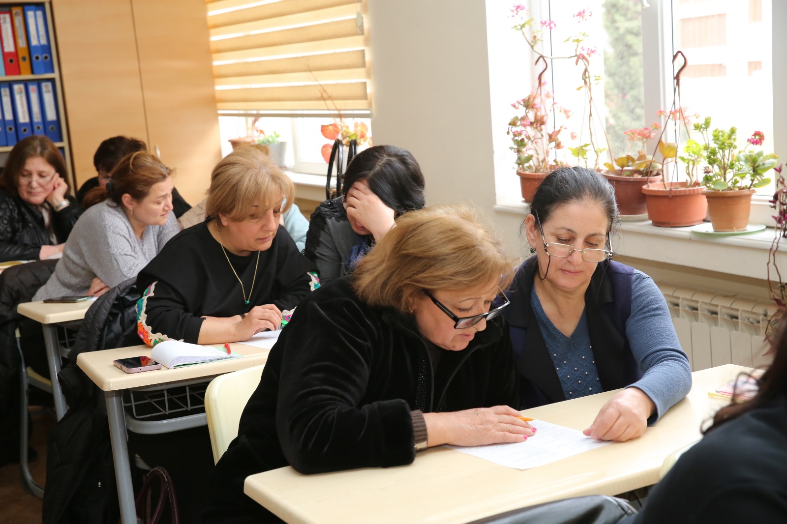 45 min müəllim bu işlərə cəlb olunub&nbsp;