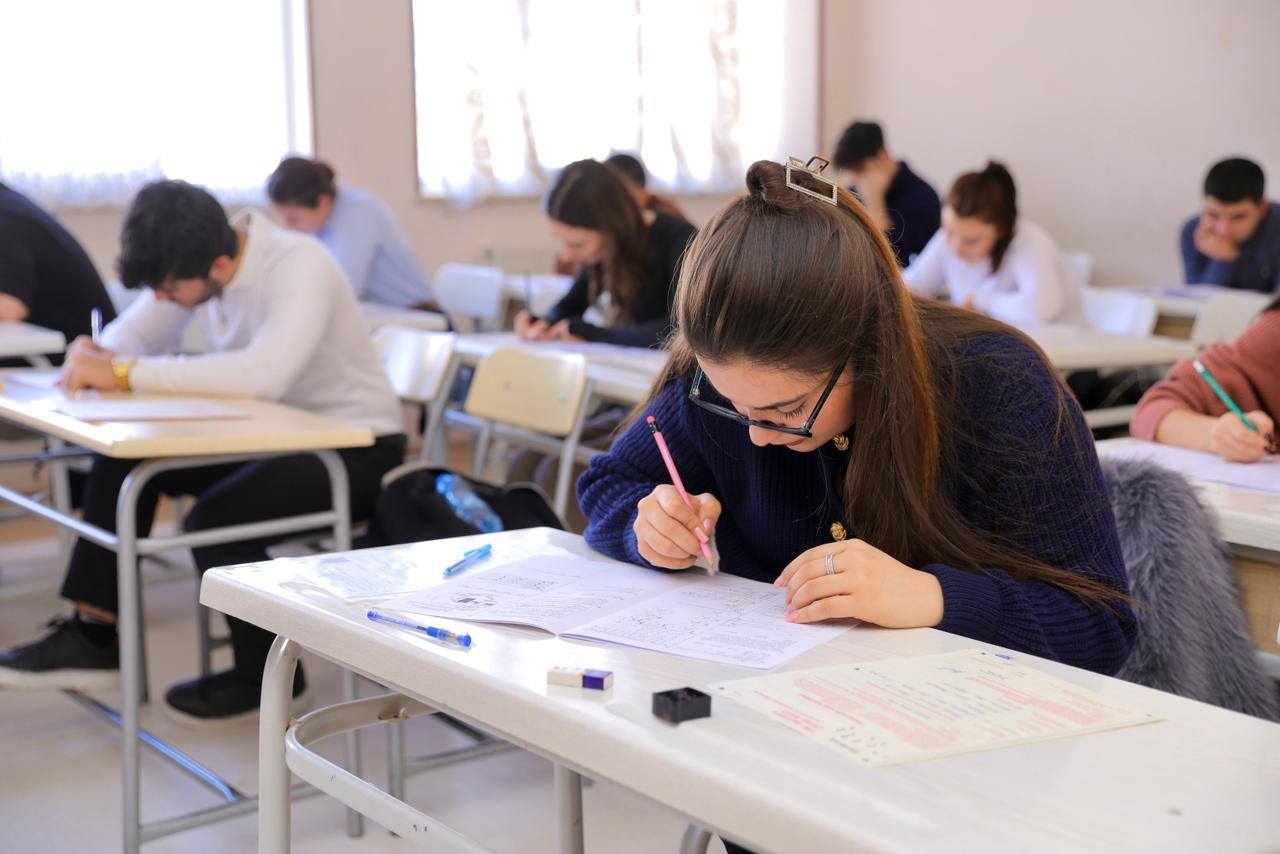 Magistraturaya qəbul kəskin artıb- RƏQƏMLƏR