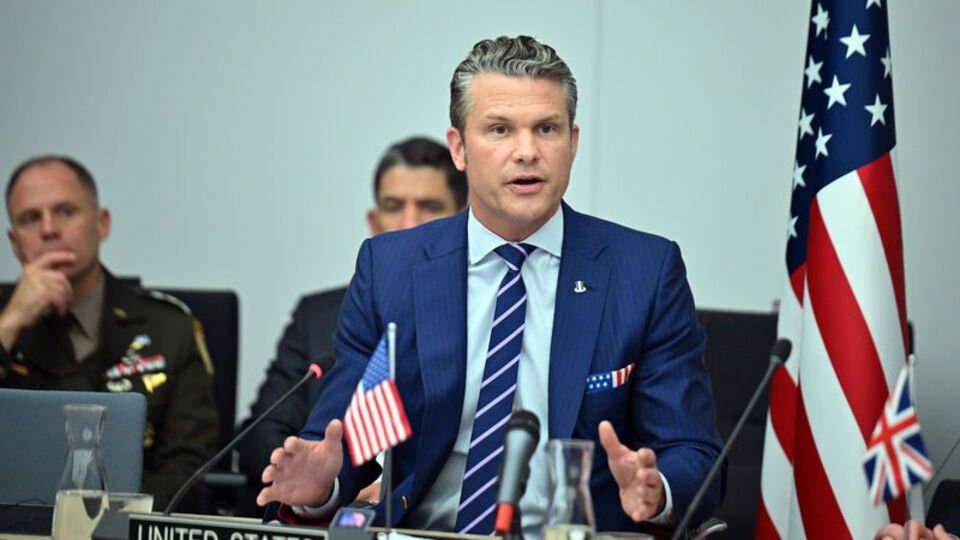 Министр обороны США унизил Моджтабу Хаменеи