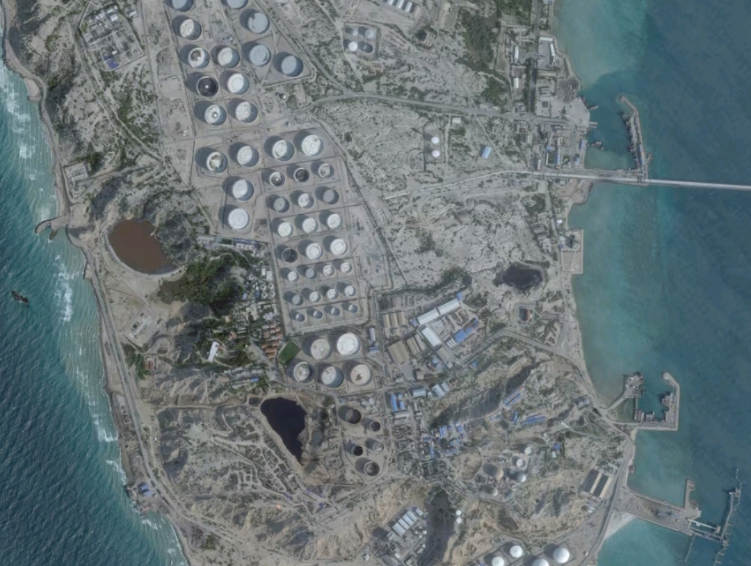 İranın &ldquo;ürəyi&rdquo; burada döyünür: Xərq adası