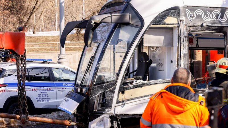 Moskvada tramvaylar toqquşdu&nbsp;- Onlarla insan xəsarət aldı