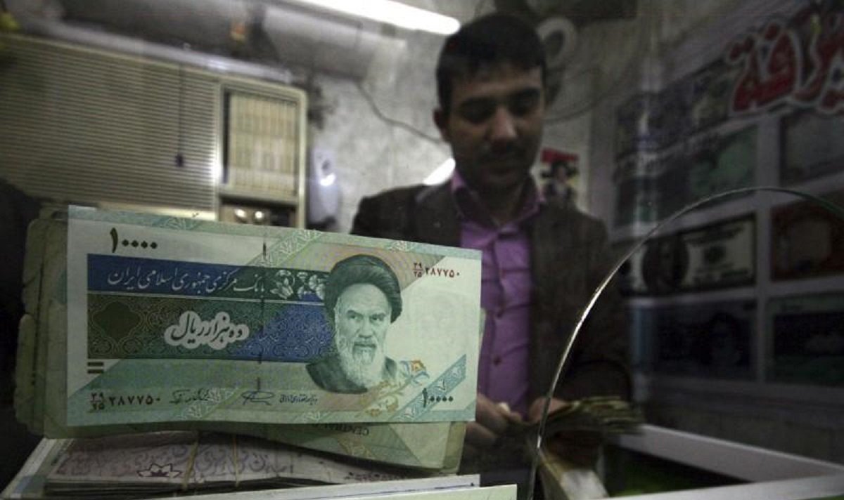 Asgari ücret&nbsp;%60'tan fazla artırıldı